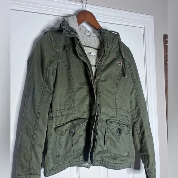 Hollister Green Hooded Jacket - Women’s XS - Picture 2 of 5